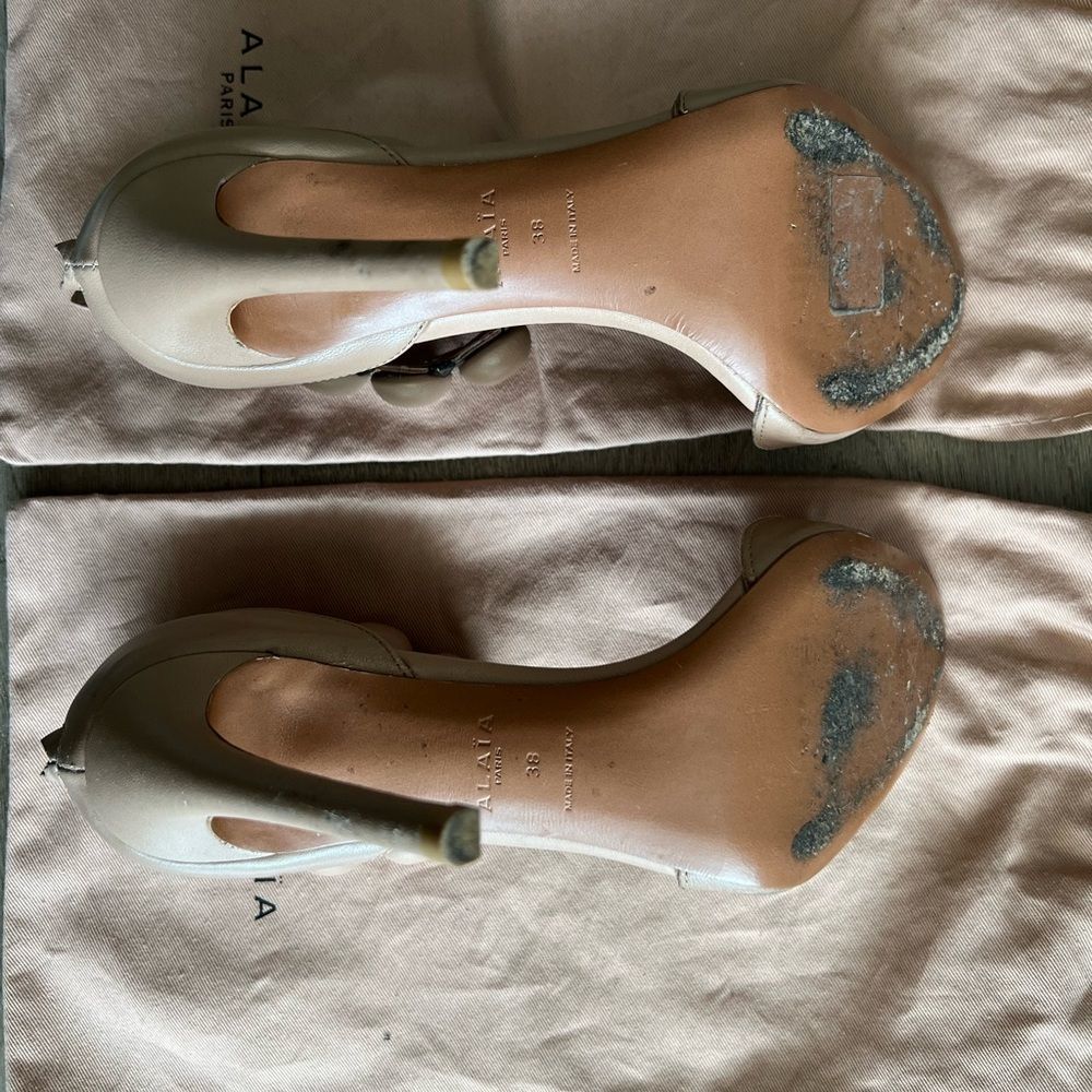ALAIA BOMBE ANKLE-STRAP LEATHER SANDALS - Picture 5 of 9
